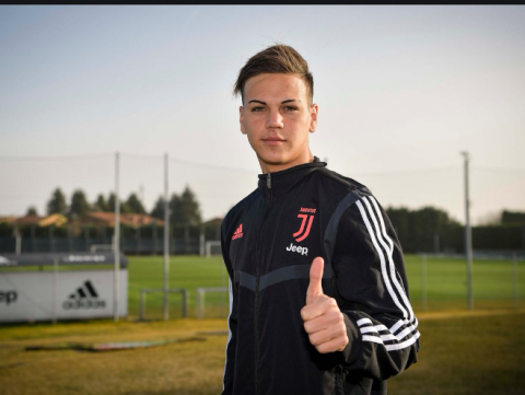 Enzo Alan Tomás Barrenechea - Talenti Calciatori Enzo Alan Tomás Barrenechea - Talenti Calciatori