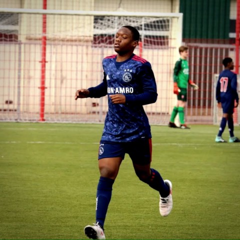 Raphaël Boakye Sarfo - Football Talents Raphaël Boakye Sarfo - Football Talents