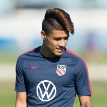 Ulysses  Llanez - Football Talents