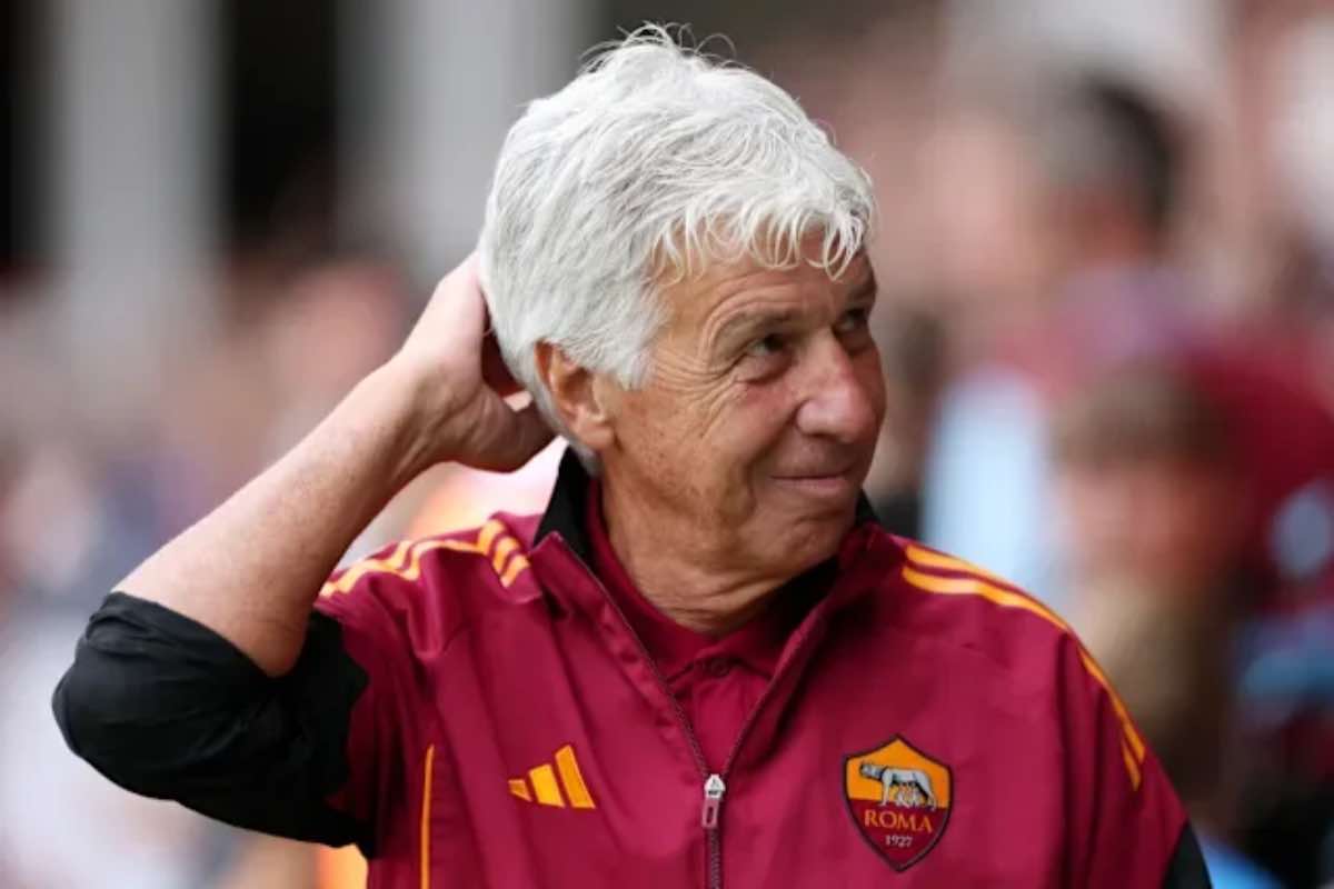 Roma Gasperini top